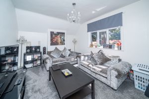 Living room/ reception room- click for photo gallery